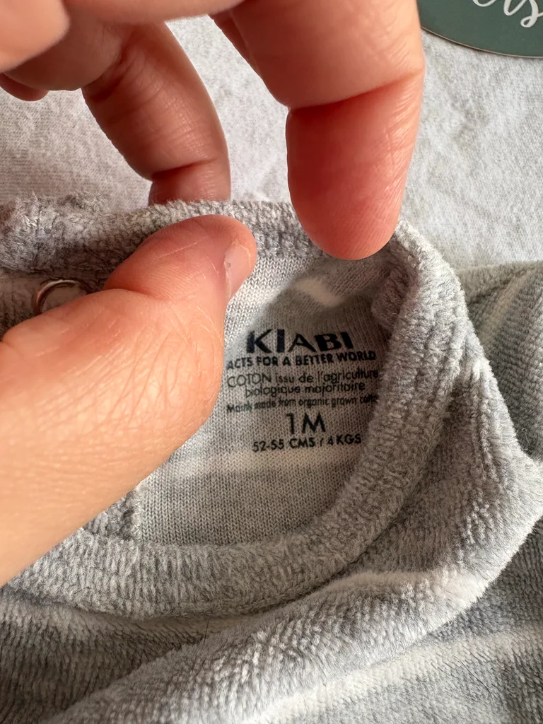 Magnifique Dors-bien Velours KIABI "Welcome to the family" - 1 Mois – photo 4